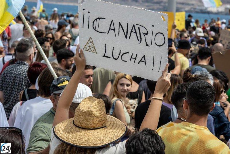 El Cabildo de Tenerife inicia conversaciones con grupos del 18M y llama a proteger la imagen de la isla.