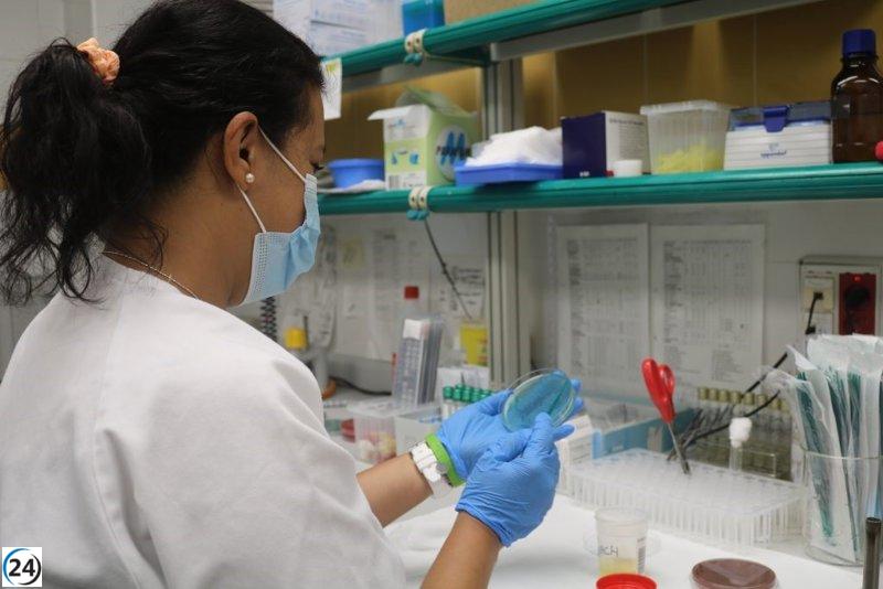 Sanidad indaga sobre un brote de salmonella en el Hospital Insular y su anexo en Gran Canaria.