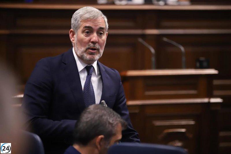 Clavijo destaca el notable avance de la agenda canaria en su encuentro con Montero y llama a la cohesión.