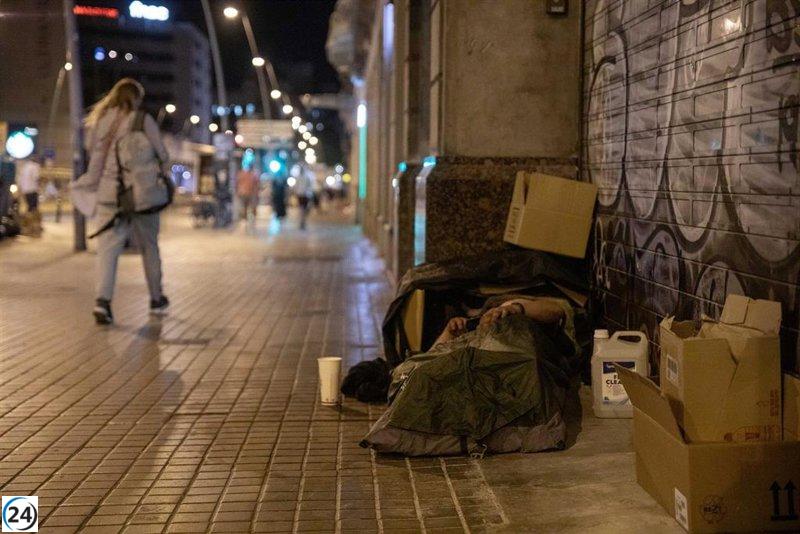 ONGs cuestionan metas de Canarias para reducir la pobreza al 50% en 2030 y solicitan un acuerdo estratégico con políticas sostenibles.