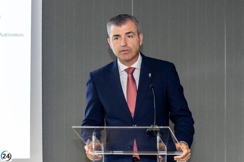 Canarias registra crecimiento económico, aunque se anticipa un futuro más pausado.