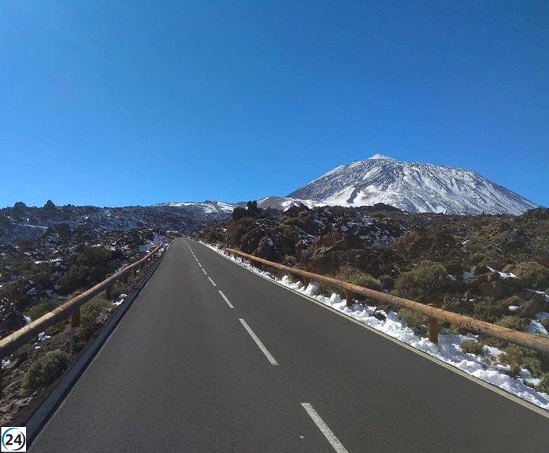El Cabildo de Tenerife planea establecer normas de movilidad en el Teide para finales de 2026.