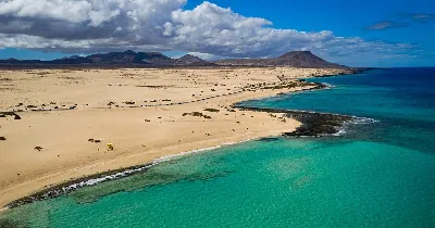 Senderismo en el Parque Natural de Corralejo en Fuerteventura