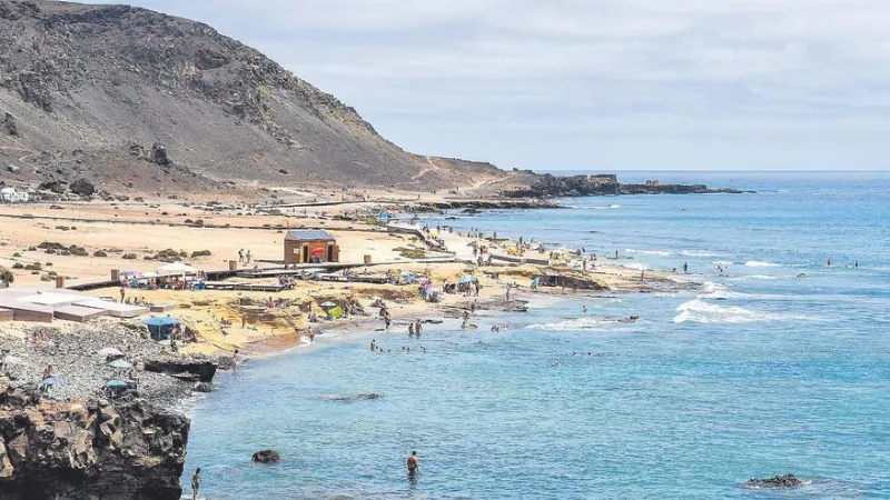 La intimidad de la playa de El Confital
