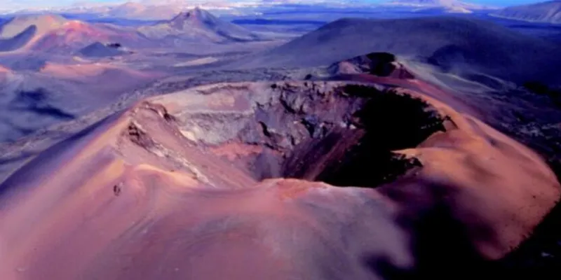 El volcán de Montaña Quemada: una belleza singular en Lanzarote