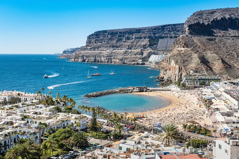 Aplicaciones prácticas del clima subtropical en la arquitectura de Canarias